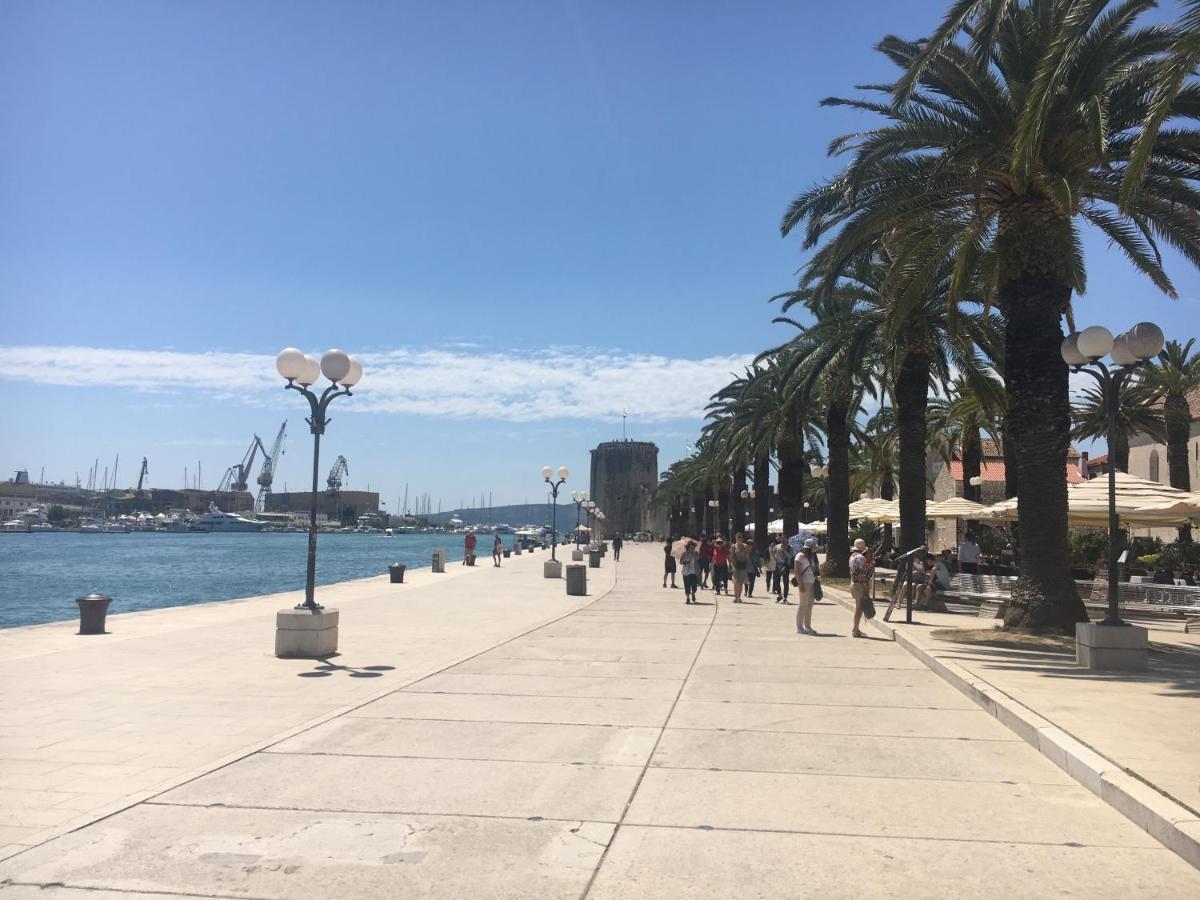Blue Shell Trogir Apartment מראה חיצוני תמונה